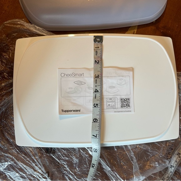 Tupperware CheeSmart Low Rectangular Container - Picture 8 of 9